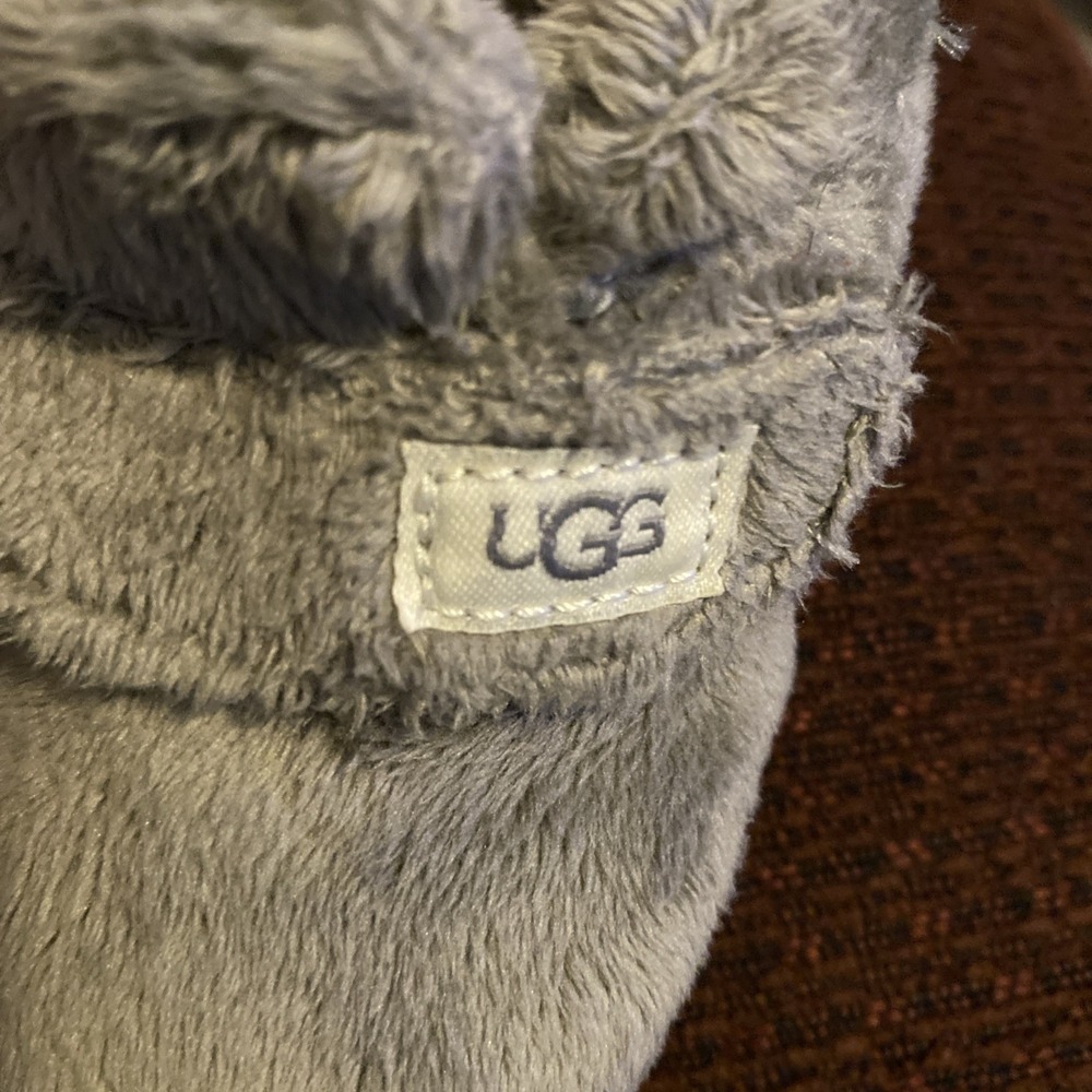 Uggs Infant Bixbee Booties Furry‎ Gray Boots Size 4/5 EUC - Picture 2 of 16